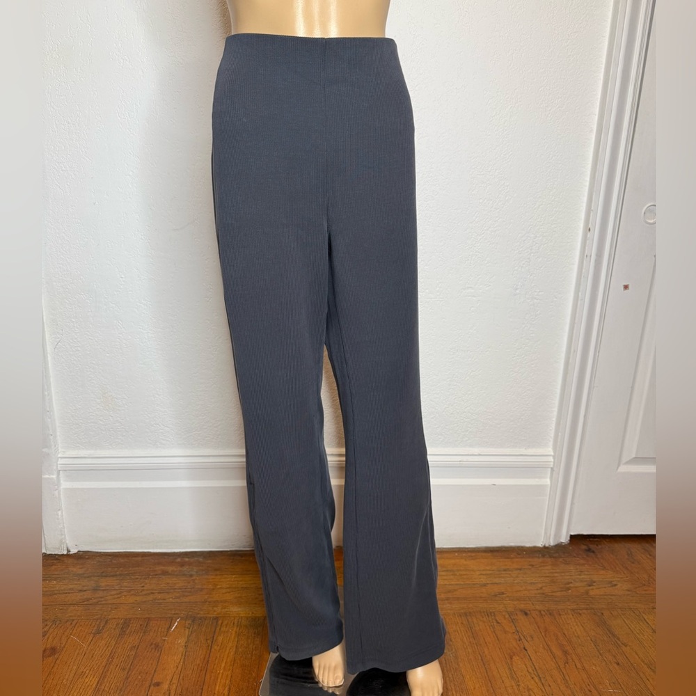 Lululemon Brushed Softstreme Ribbed Zip Flared Pant Size 14 Gray 33” Inseam